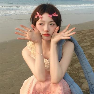 夏日月光 海报