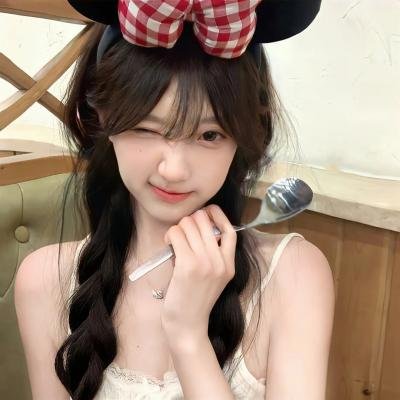 盛开的女人 海报